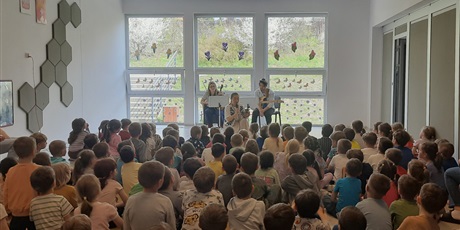 Powiększ grafikę: koncert-muzyczny-614086.jpg
