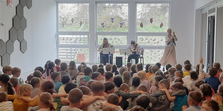 Powiększ grafikę: koncert-muzyczny-614087.jpg