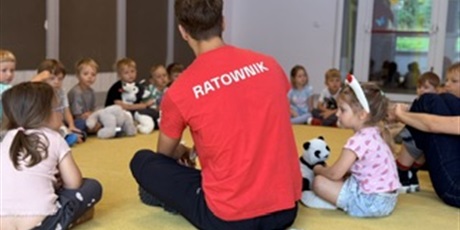 Powiększ grafikę: warsztaty-z-ratownikiem-pierwsza-pomoc-708374.jpg