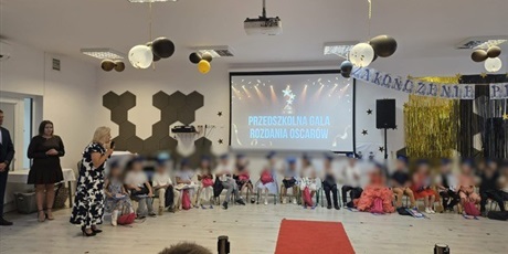 Powiększ grafikę: zakonczenie-roku-6-latkow-708058.jpg